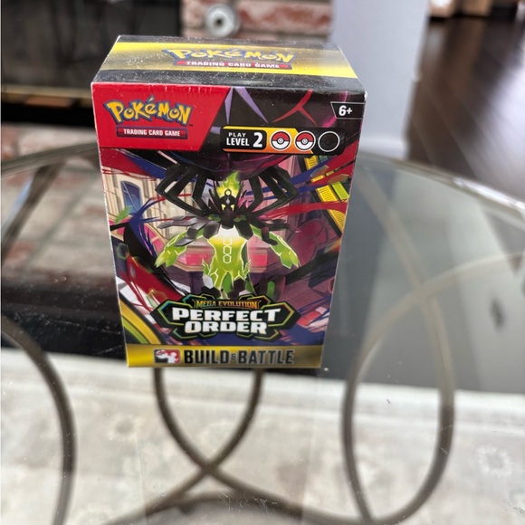 Pokemon Other - Pokemon Mega Evolution Perfect Order Build and Battle Box